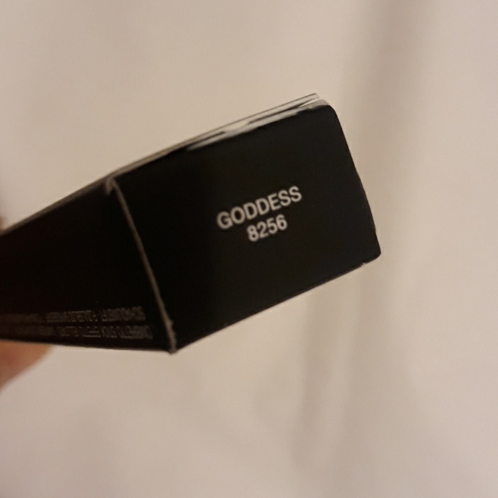 NARS Goddess Velvet Shadow Stick - Picture 8 of 16